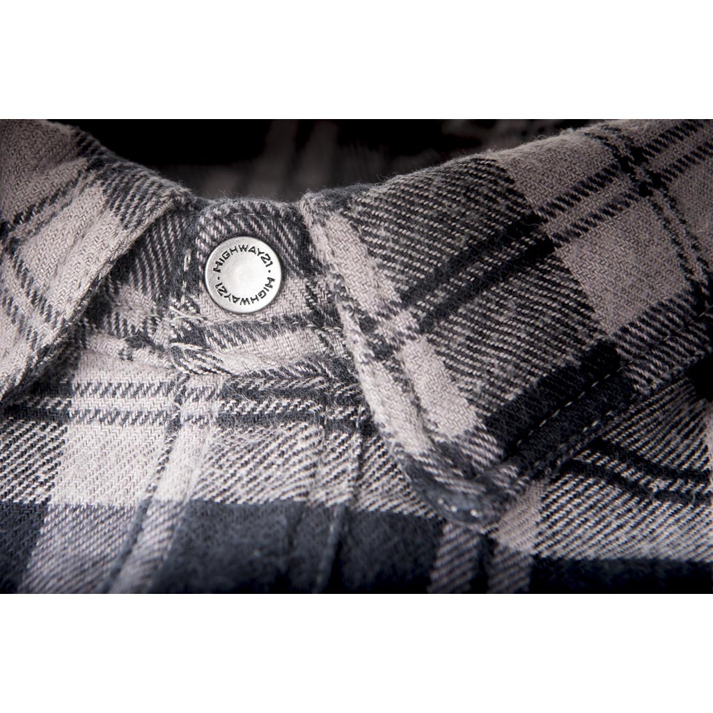 Highway 21 Marksman Flannel Black/Grey - Close-Up of Collar Snap