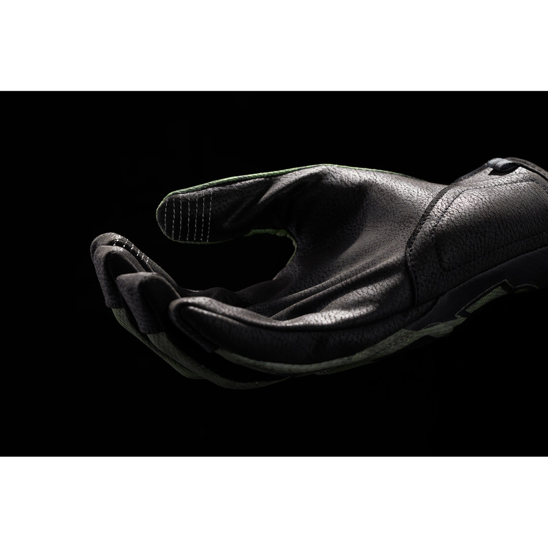 ICON Hooligan CE Gloves Dark Camo - Palm Upright View