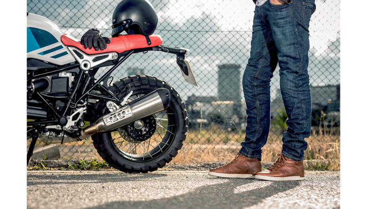 Alpinestars J-Cult DRYSTAR® Shoes - Lifestyle Low Shot of Rider Wearing Shoes