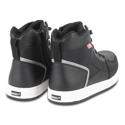 Noru Women's Tori Boot Black - Rear View of Pair